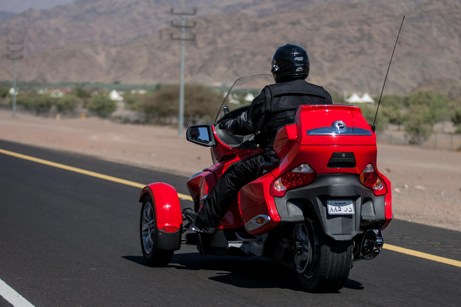 2018 Polaris Slingshot SL Icon CAL